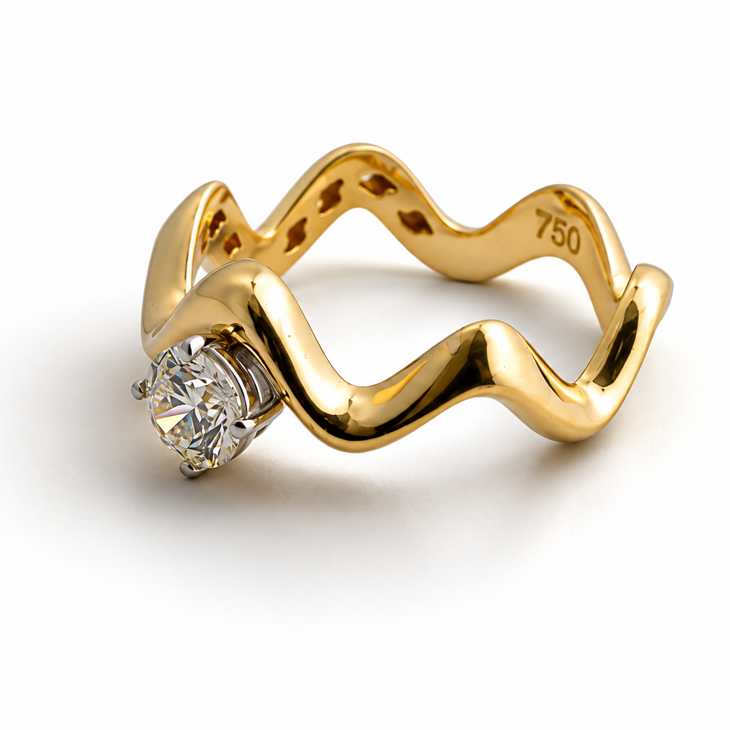 Gold Wave With Single Round Diamond