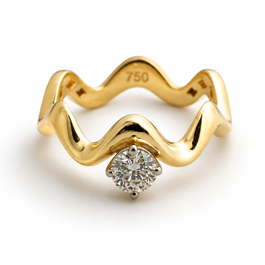 Gold Wave With Single Round Diamond